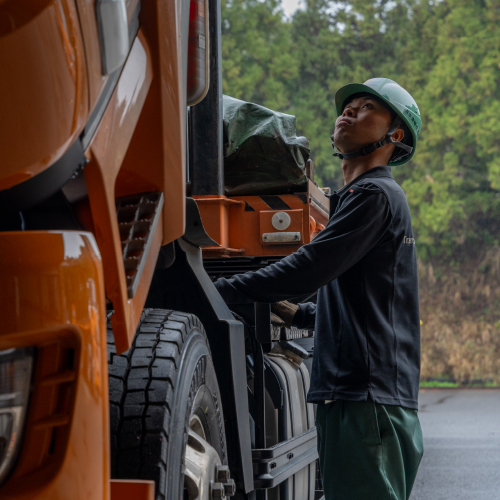 トレーラー運転手